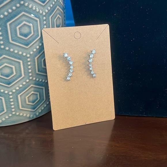 Jewelry - New CZ Ear “Climber” Fashion Earrings